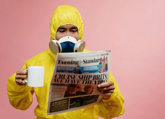 ilustrasi berita viral yang cepat menyebar di media sosial