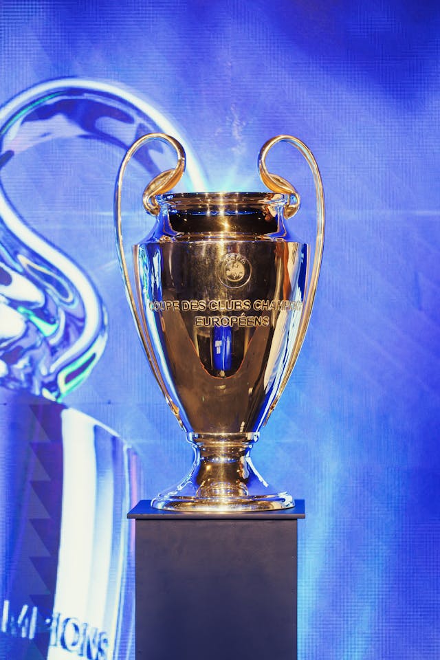 Persaingan Ketat Liga Champions Eropa Memasuki Babak Perempat Final, Ancaman Tersingkir Semakin Nyata namun Harapan Juara Makin Membara