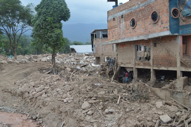 Gempa Magnitudo 6,3 Guncang Bengkulu 2025, Warga Panik dan Sejumlah Bangunan Dilaporkan Rusak