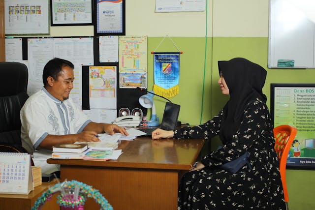 Posyandu Keliling Tingkatkan Layanan Ibu dan Anak, Solusi Nyata Atasi Keterbatasan Akses Kesehatan di Berbagai Daerah