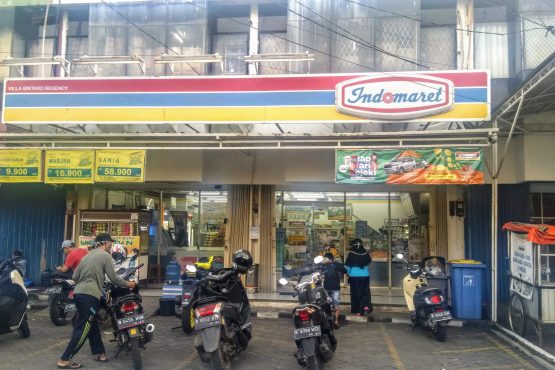 suasana gerai Indomaret tutup sementara pada 31 mei 2026 di beberapa wilayah indonesia