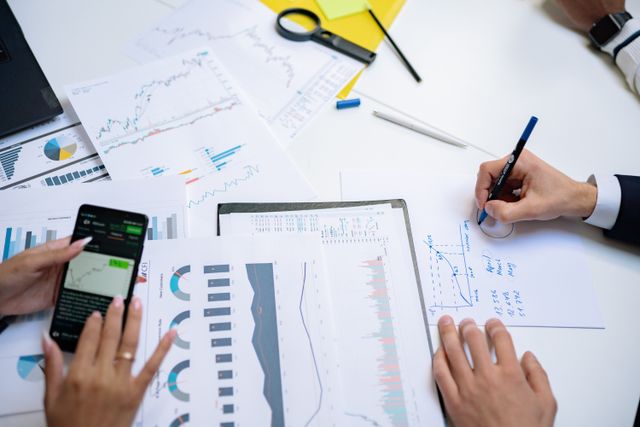 Rahasia Investasi Cerdas! Tren Investasi Jangka Panjang yang Banyak Dilirik Investor Pemula