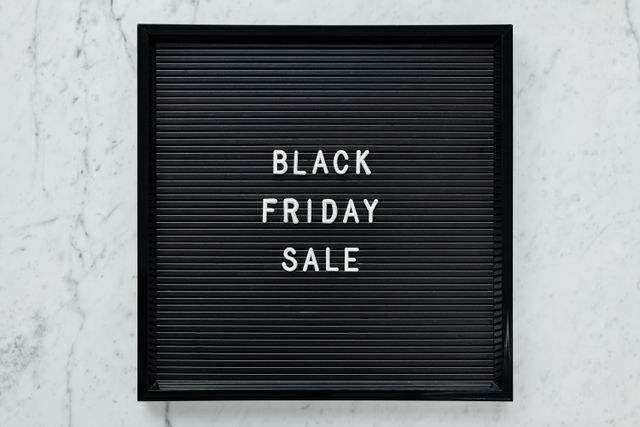 Black Friday 2025 Mulai Mendorong Lonjakan Belanja Online dan Offline Global