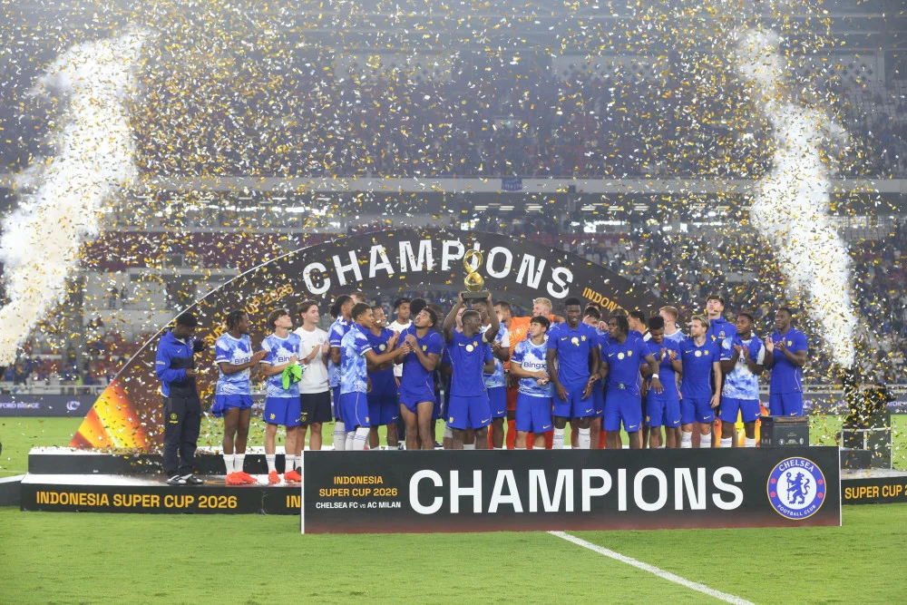Guncangan di Gelora Bung Karno: Chelsea Lumat AC Milan 3-0, Amankan Trofi Indonesia Super Cup 2026