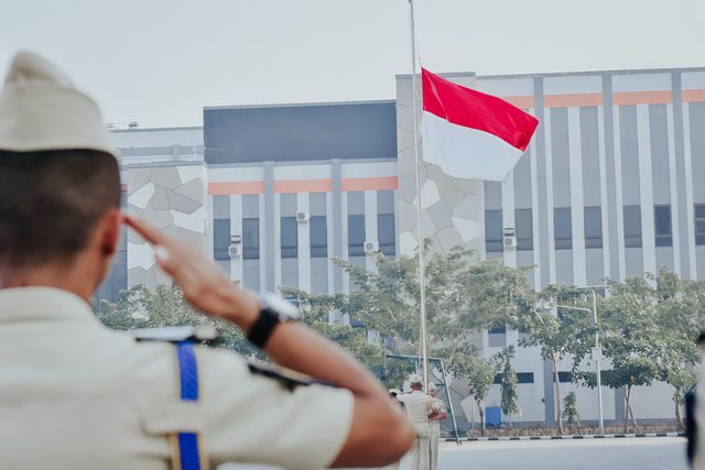 Hari Bhayangkara: Peringatan Resmi Kepolisian Negara dengan Upacara dan Peluncuran Program Pelayanan Publik Nyata