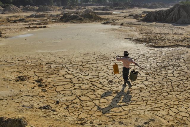 Hari Dunia Melawan Desertifikasi dan Kekeringan 2026